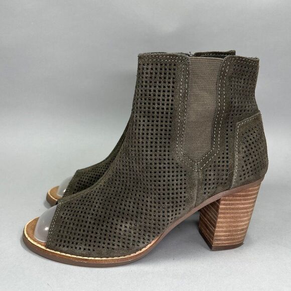 Toms Ankle Boots Women's Size 5.5 Forest Green Perforated Suede Heeled Booties - Picture 4 of 11